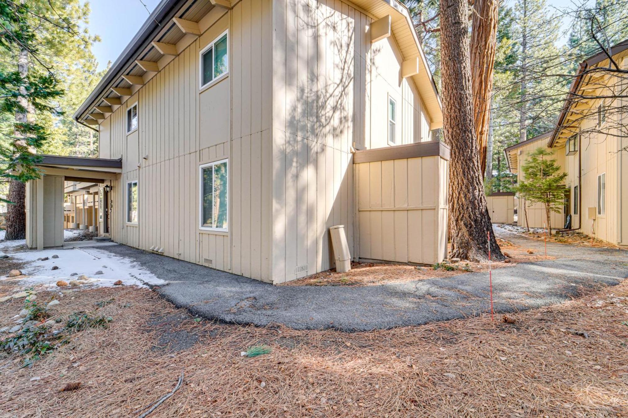 Tahoe Condo About 1 Mi To Diamond Peak Ski Resort! 斜坡村 外观 照片